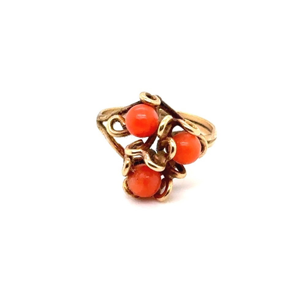 Vintage 14k Yellow Gold Orange Coral Cabochon Ring Size 7 3.3g